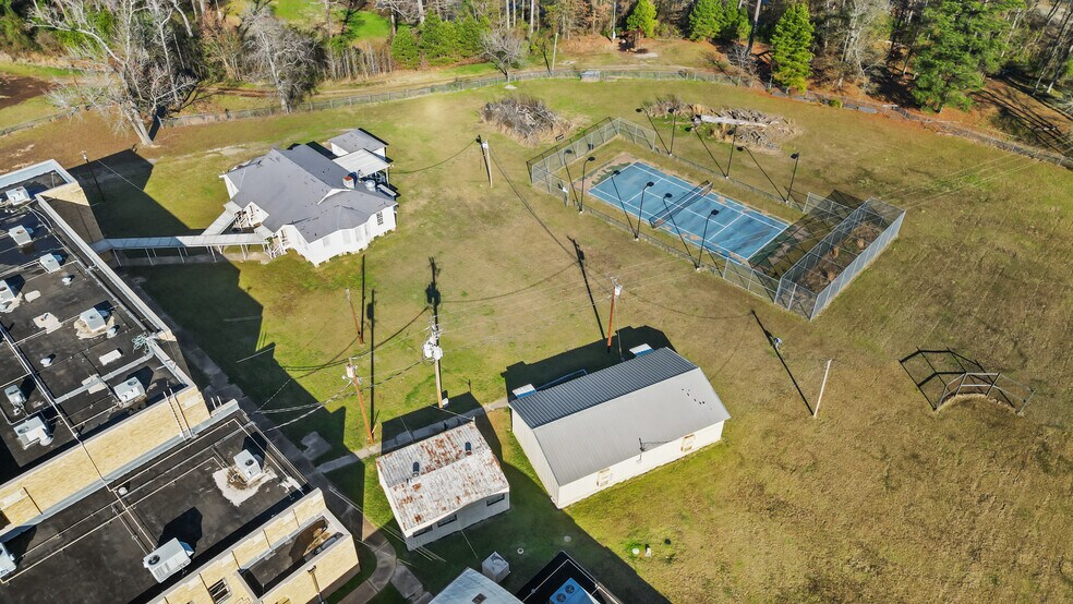 More Photos Of 14905 Oak St, Hosston Schools For Sale