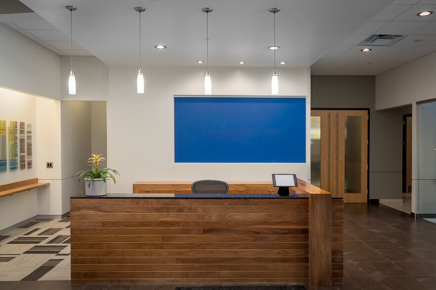 More Photos Of 8310 Excelsior Dr, Madison Office For Lease