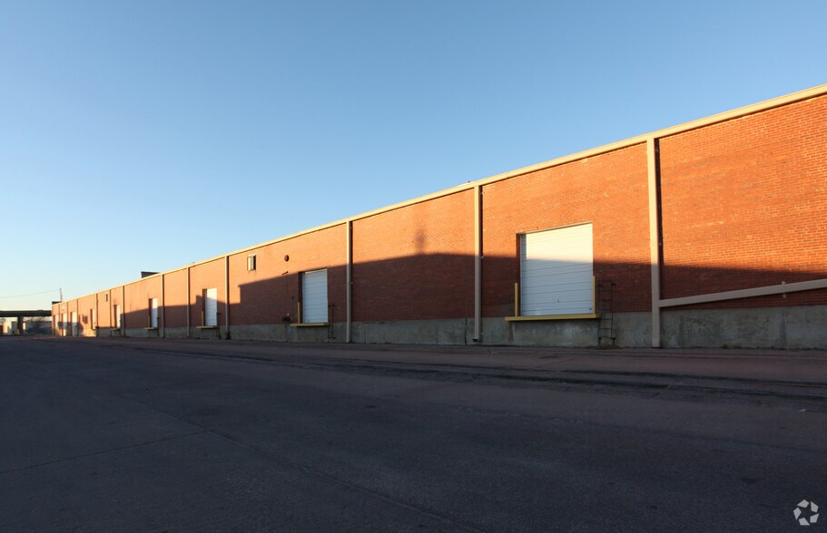 More Photos Of 811 E Waterman St, Wichita Warehouse For Sale