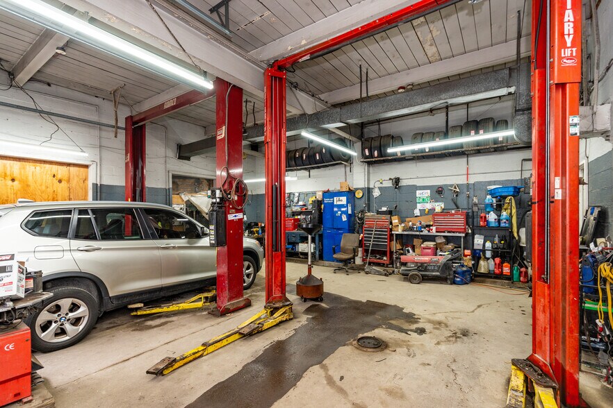 More Photos Of 1220 Broad St, Central Falls Auto Repair For Sale