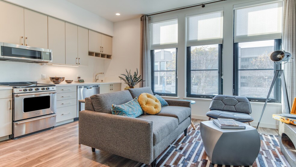 More Photos Of 378 Embarcadero W, Oakland Apartments For Lease