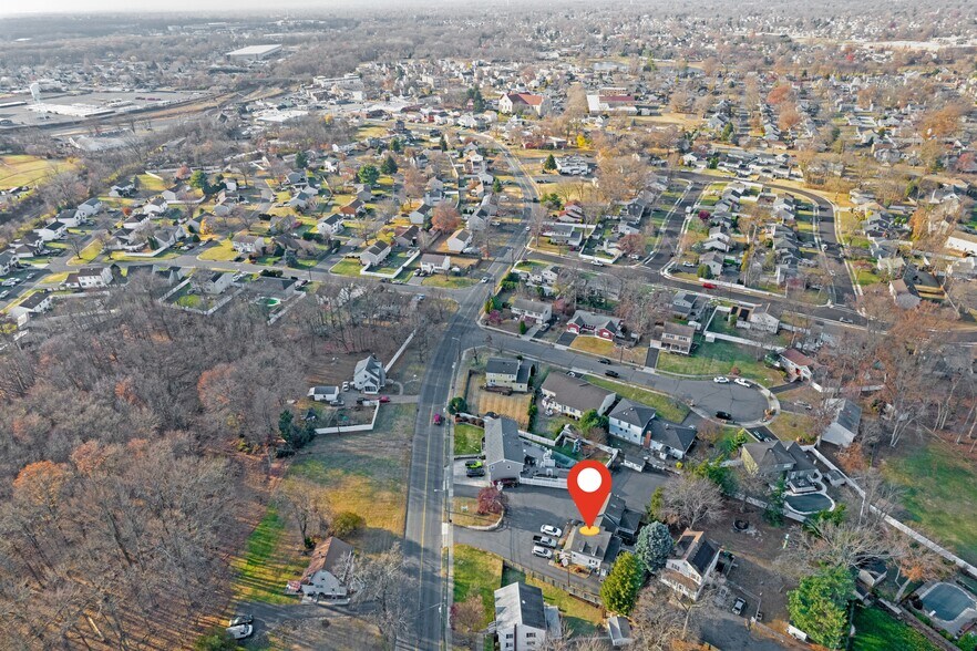 More Photos Of 307 Oak Tree Ave, South Plainfield Storefront Retail Office For Sale