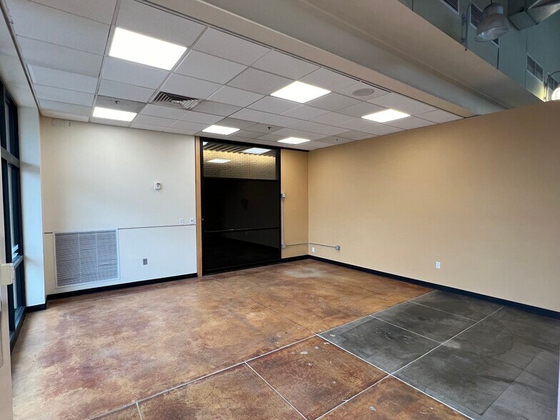 More Photos Of 355 S A St, Springfield Storefront For Lease