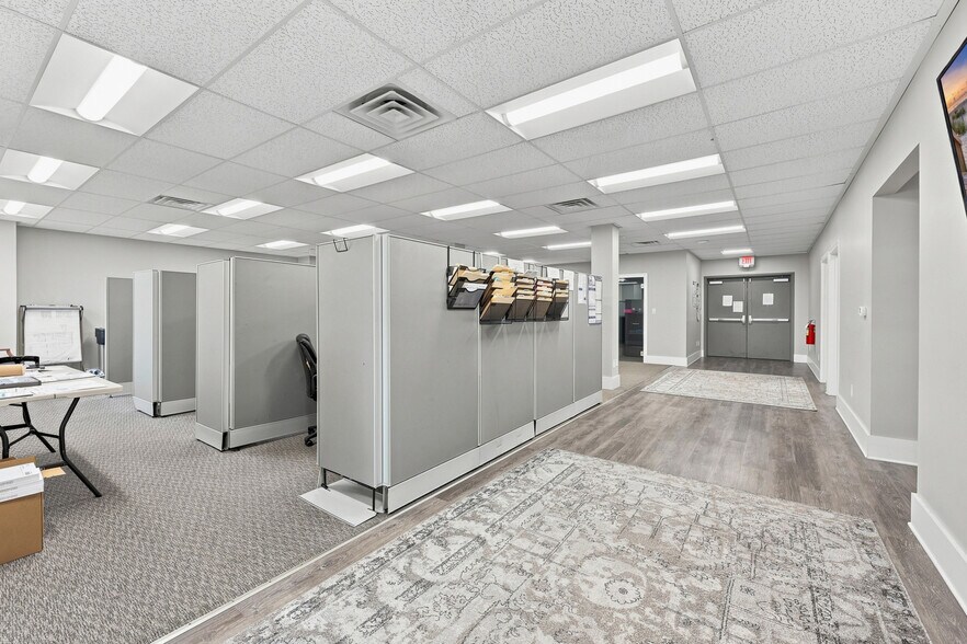 More Photos Of 9250 Highway 17 Byp, Murrells Inlet Office For Sale