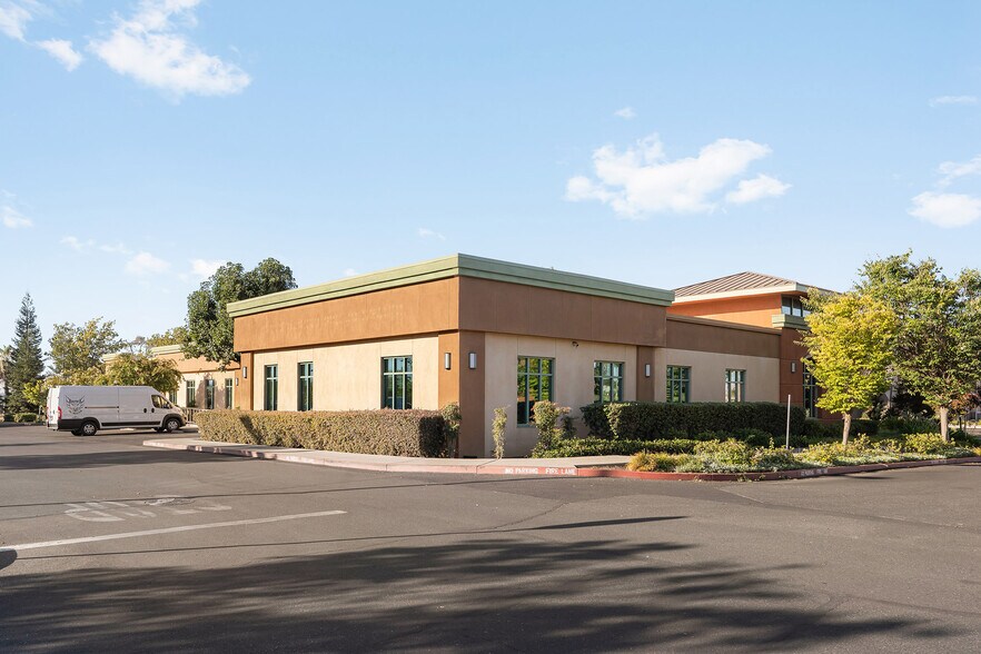 More Photos Of 82 Table Mountain Blvd, Oroville Office For Sale