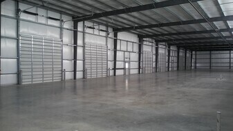 More Photos Of 16311-16315 Dundee Rd, Cypress Unknown For Lease