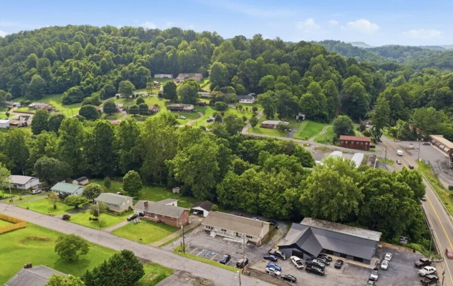 More Photos Of 105 Brookfield Dr, Kingsport Apartments For Sale