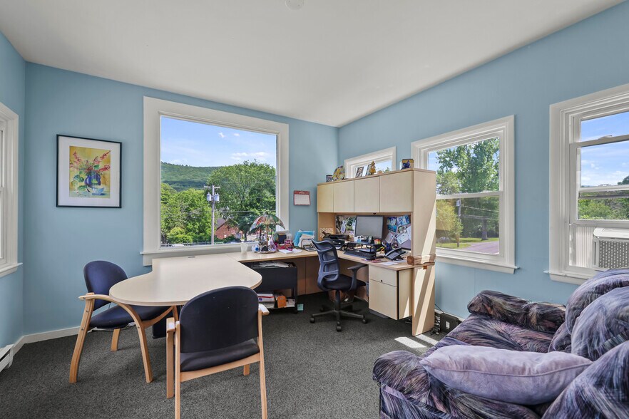 More Photos Of 8 Center St, West Stockbridge Restaurant For Sale