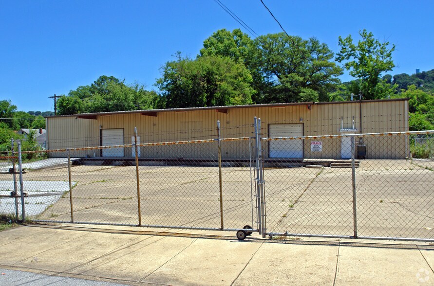 Primary Photo Of 2100 S Lyerly St, Chattanooga Light Distribution For Lease