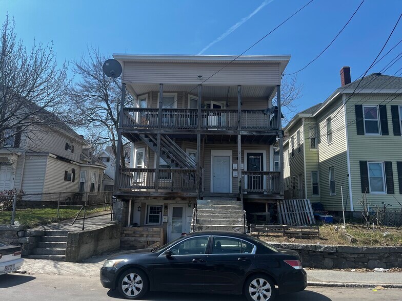 More Photos Of 169 Walker St, Lowell Apartments For Sale