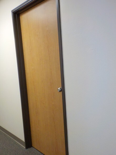 More Photos Of 3700 N 10th St, McAllen Office For Lease