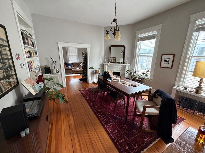 More Photos Of 211 E Peace St, Raleigh Apartments For Sale