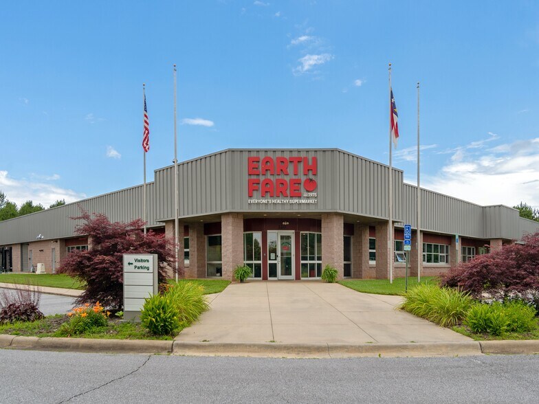 More Photos Of 220 Continuum Dr, Fletcher Research And Development For Sale