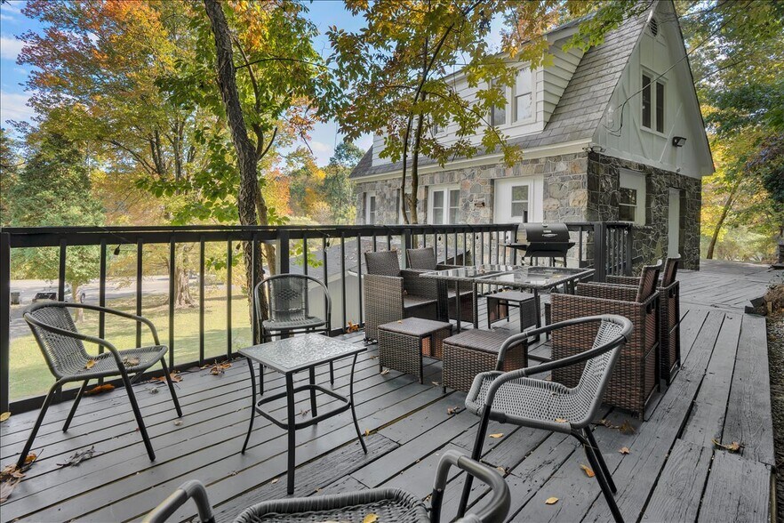 More Photos Of 5951 Milford Rd, East Stroudsburg Specialty For Sale