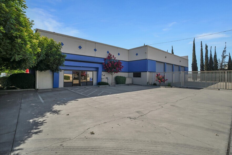 Primary Photo Of 1275 Venture Ln, Turlock Warehouse For Lease