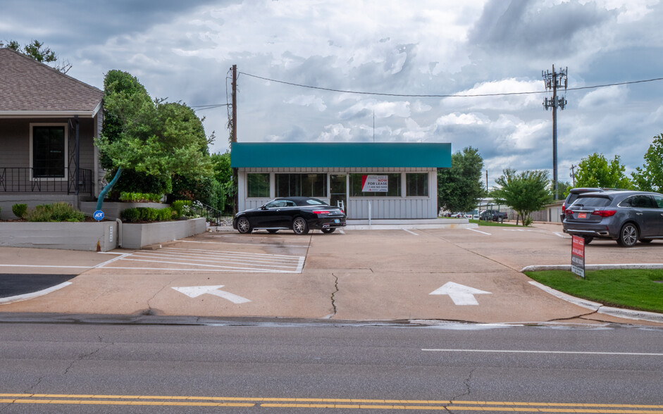 Primary Photo Of 7908 N Western Ave, Oklahoma City Freestanding For Lease