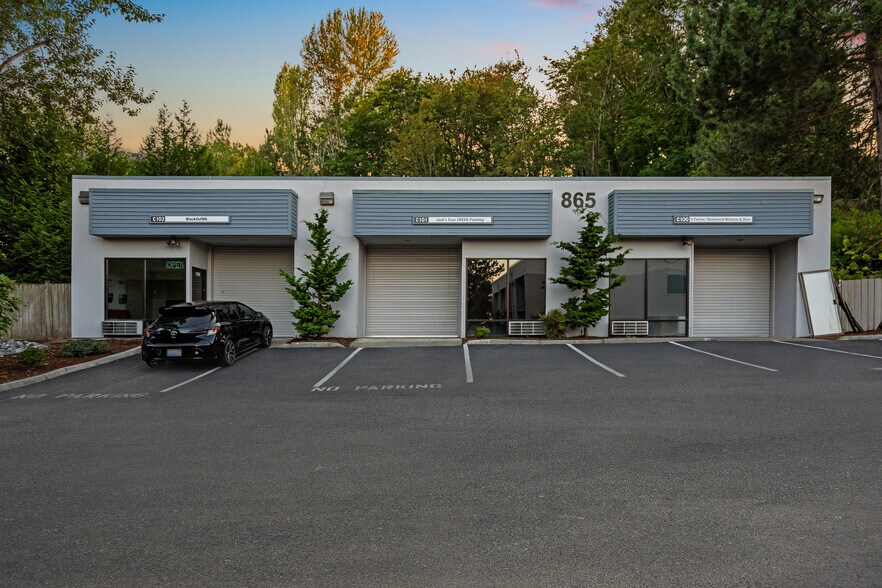 More Photos Of 901 Rainier Ave N, Renton Unknown For Lease