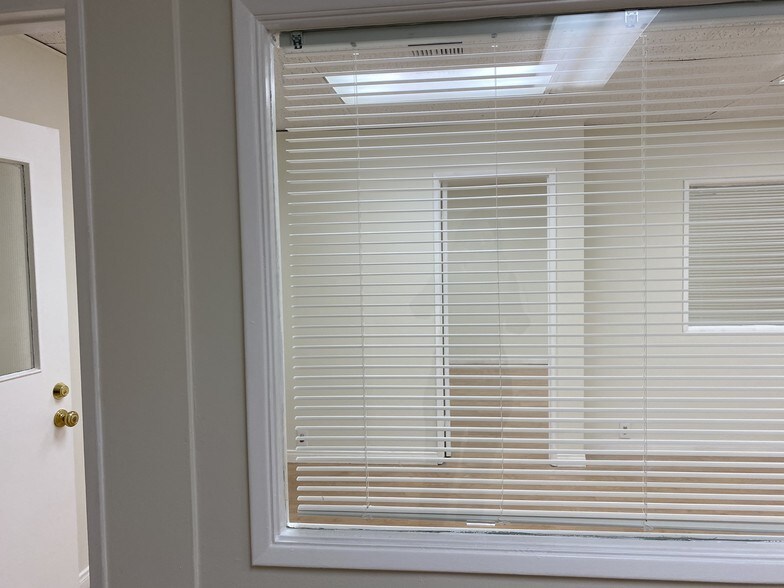 More Photos Of 512 E Wilson Ave, Glendale Office For Lease