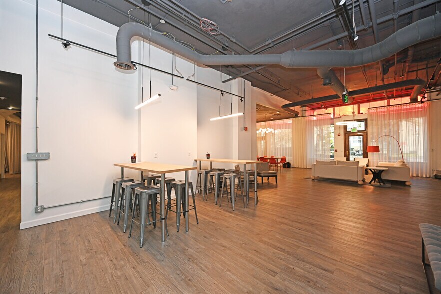 More Photos Of 19 Garfield Pl, Cincinnati Multifamily For Sale