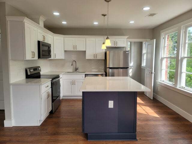 More Photos Of 4 W De Soto St, Pensacola Apartments For Sale