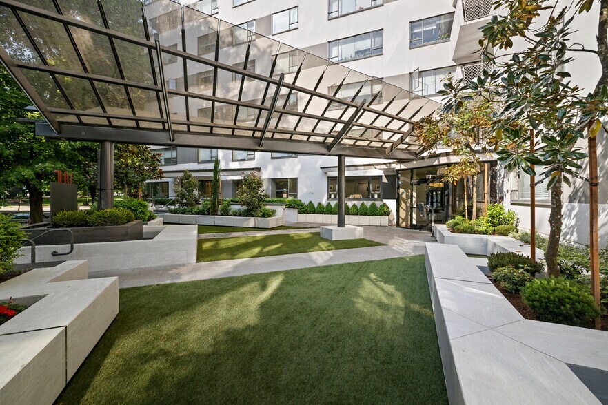 More Photos Of 1717 SW Park Ave, Portland Multifamily For Sale