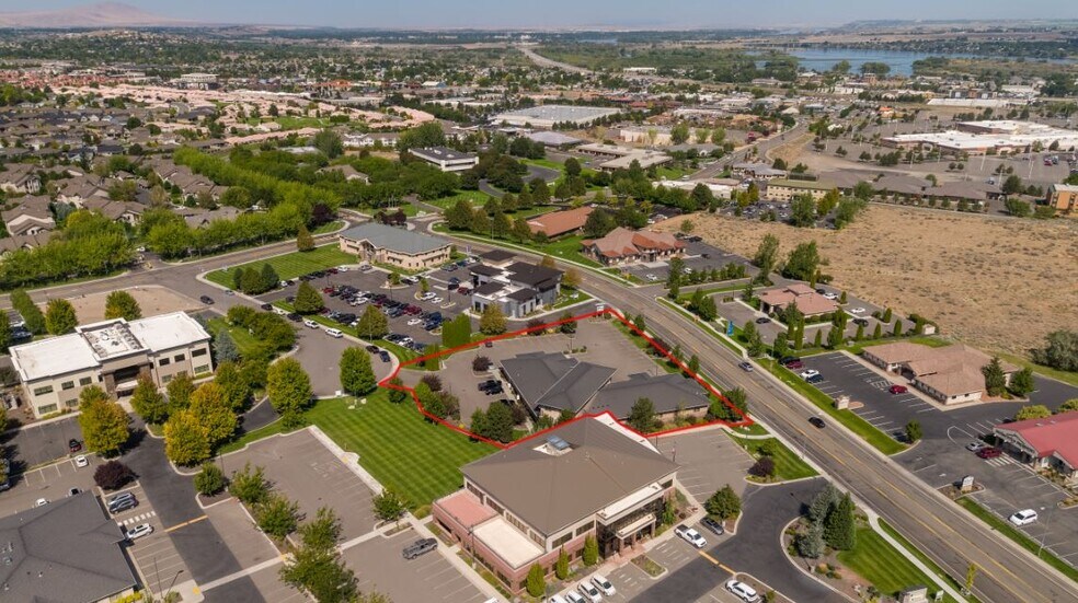 More Photos Of 8121 W Grandridge Blvd, Kennewick Office For Lease