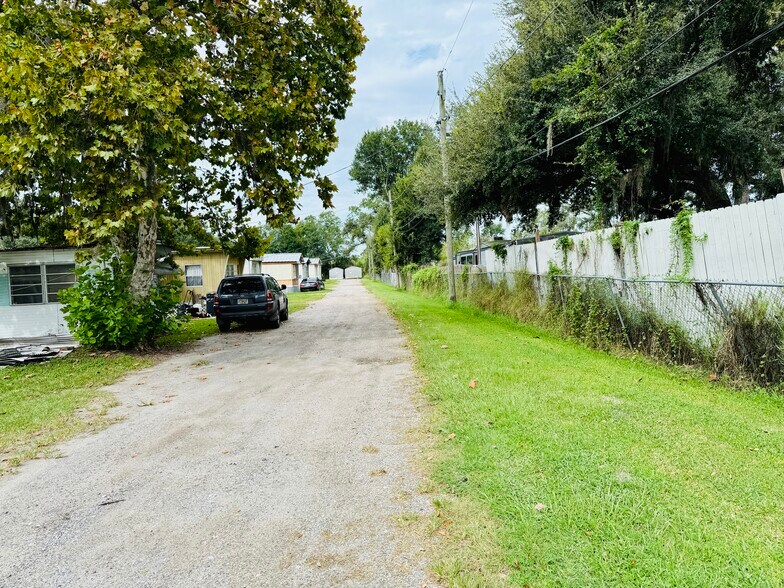 More Photos Of 6416 Black Dairy Rd, Seffner Manufactured Housing Mobile Home Park For Sale