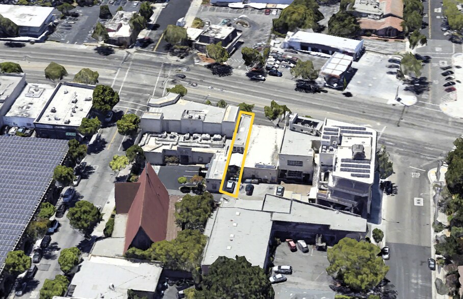 More Photos Of 2237 El Camino Real, Palo Alto Storefront For Sale