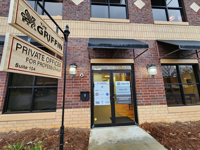 More Photos Of 1880 W Oak Pky, Marietta Coworking Space