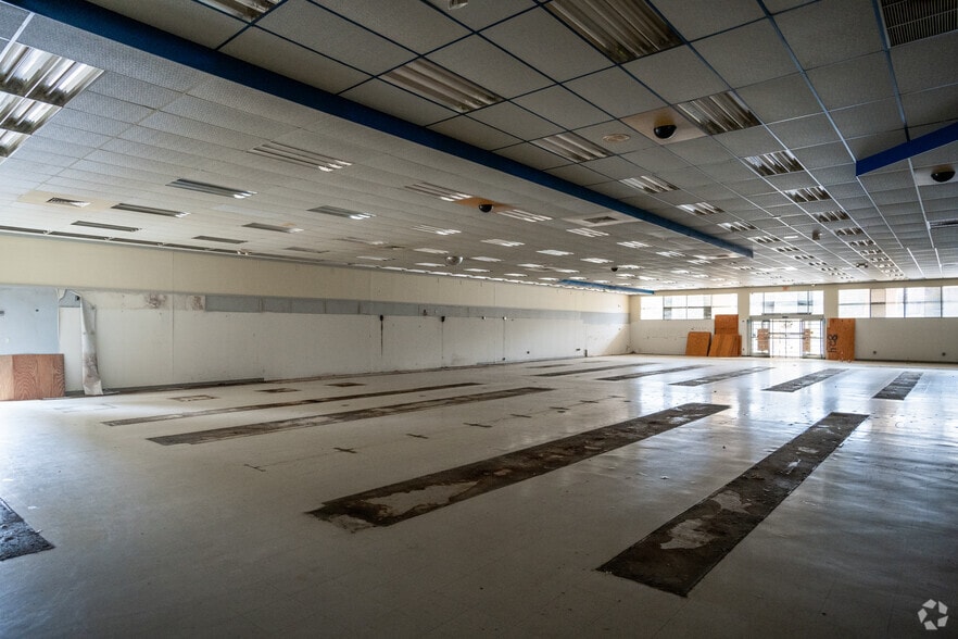 More Photos Of 824 W Raleigh Blvd, Rocky Mount Unknown For Lease