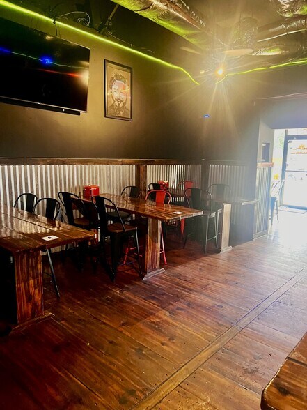 More Photos Of 112 Main St, Barnesville Restaurant For Sale