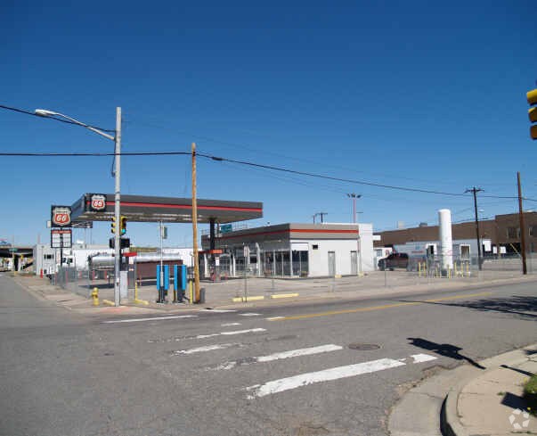 More Photos Of 510 Bryant St, Denver Convenience Store For Sale