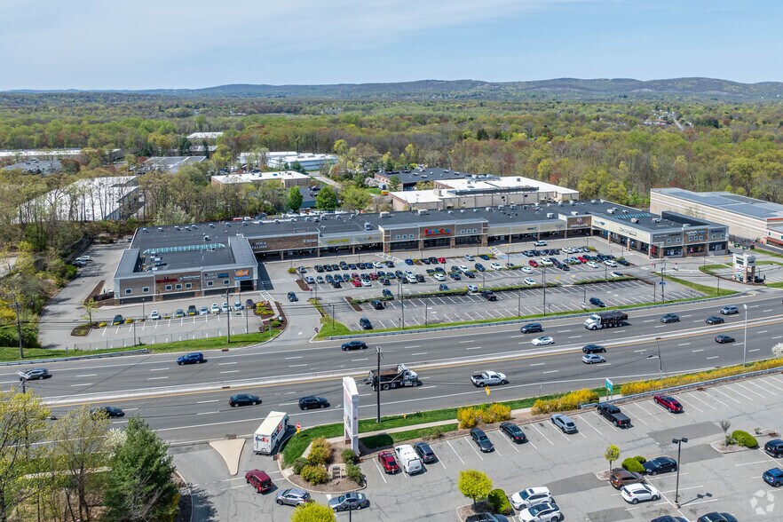 More Photos Of 1595-1659 Rt 23 S, Wayne Unknown For Lease