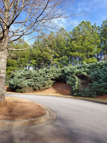 More Photos Of 5400 Laurel Springs Pky, Suwanee Office Residential For Lease