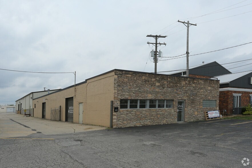 More Photos Of 5188 Richmond Rd, Bedford Heights Manufacturing For Lease
