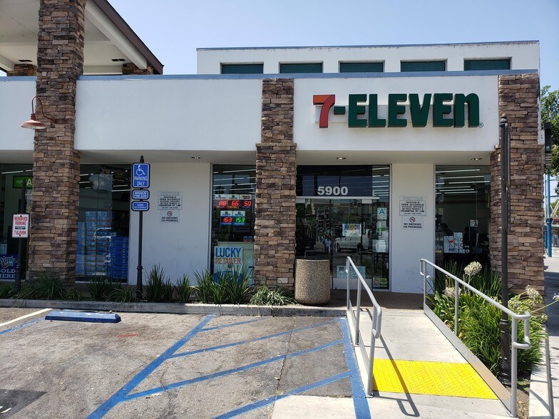 Primary Photo Of 2901 La Cienega Blvd, Culver City Storefront For Sale