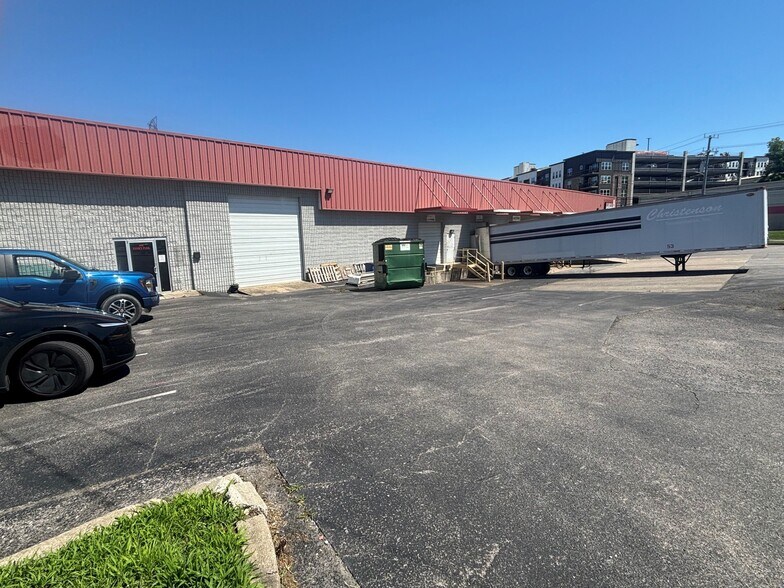 Primary Photo Of 604 Fessey Park Rd, Nashville Manufacturing For Lease
