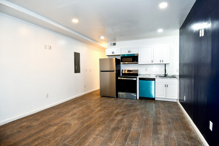 More Photos Of 2601 N Charles St, Baltimore Apartments For Sale