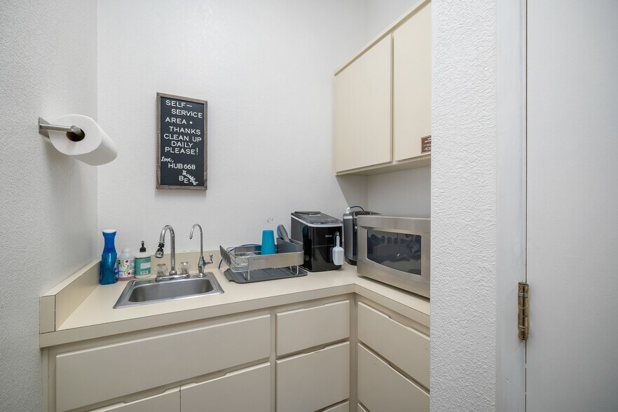 More Photos Of 668 Marsh St, San Luis Obispo Storefront Retail Office For Sale