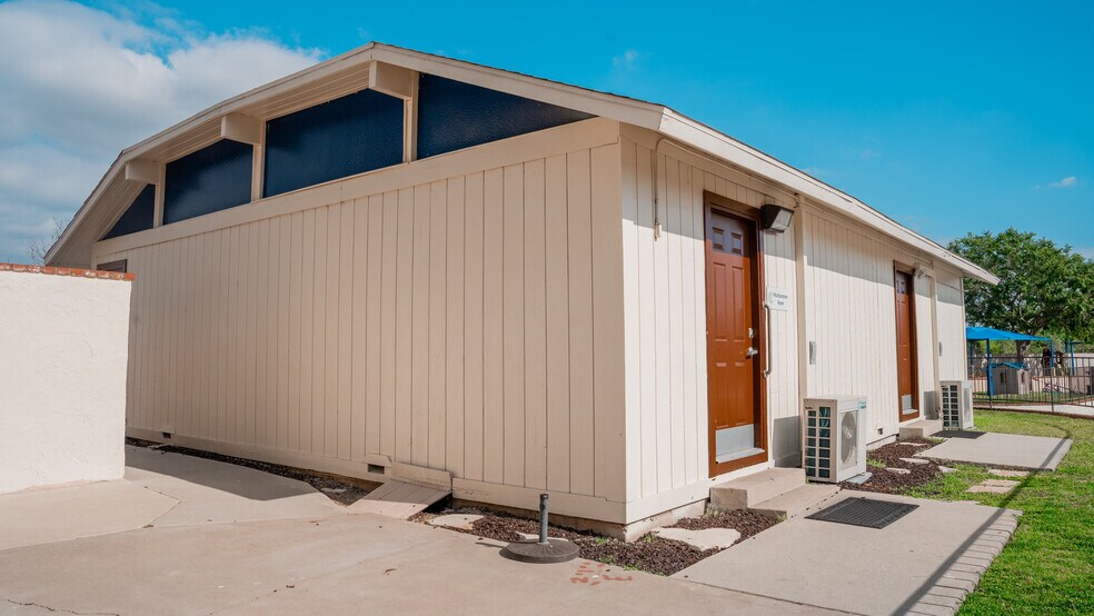 More Photos Of 2780 E Wagner Ave, Anaheim Religious Facility For Lease