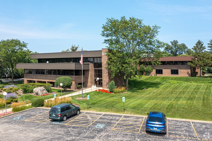 Primary Photo Of 1245-1247 Milwaukee Ave, Glenview Office For Lease