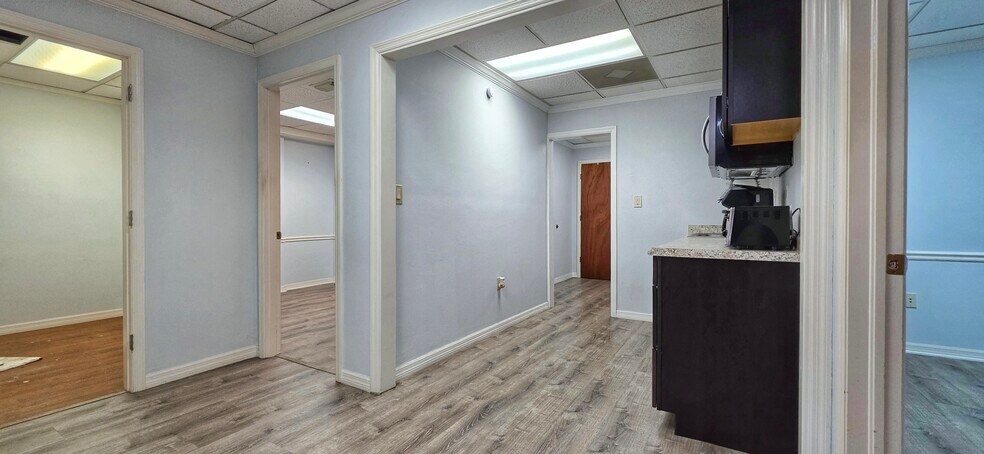 More Photos Of 2323 Curlew Rd, Dunedin Medical For Sale