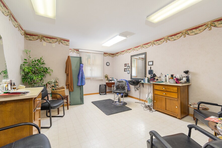 More Photos Of 1310 IL Highway 26, Princeton Specialty For Sale