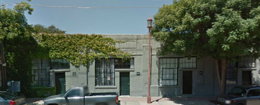 More Photos Of 4121 Commerce St, Dallas Unknown For Lease