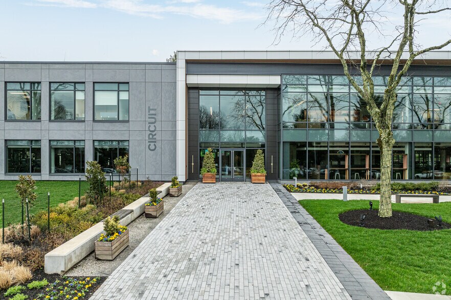 More Photos Of 851 Duportail Rd, Chesterbrook Coworking Space