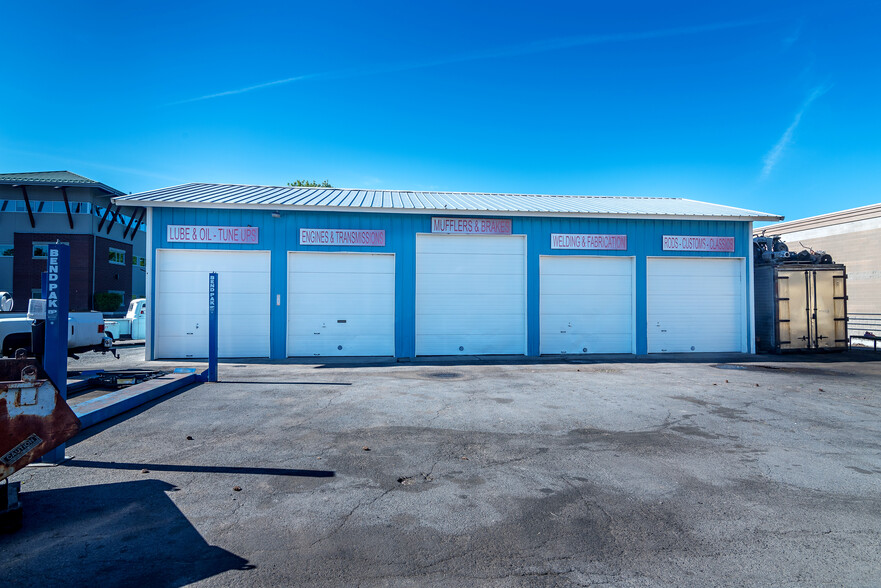 Primary Photo Of 100 W Jackson Ave, Ellensburg Distribution For Sale