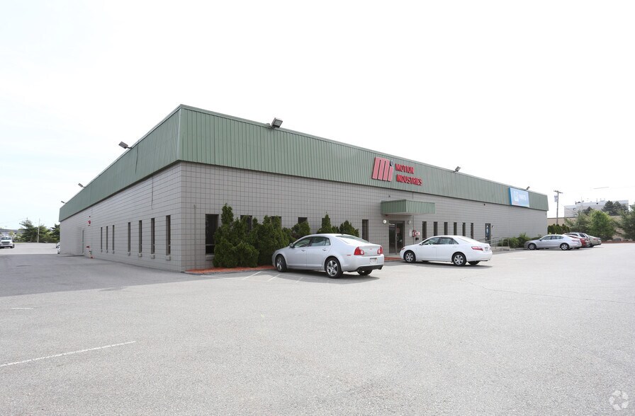 More Photos Of 35 Industrial Pky, Woburn Warehouse For Lease