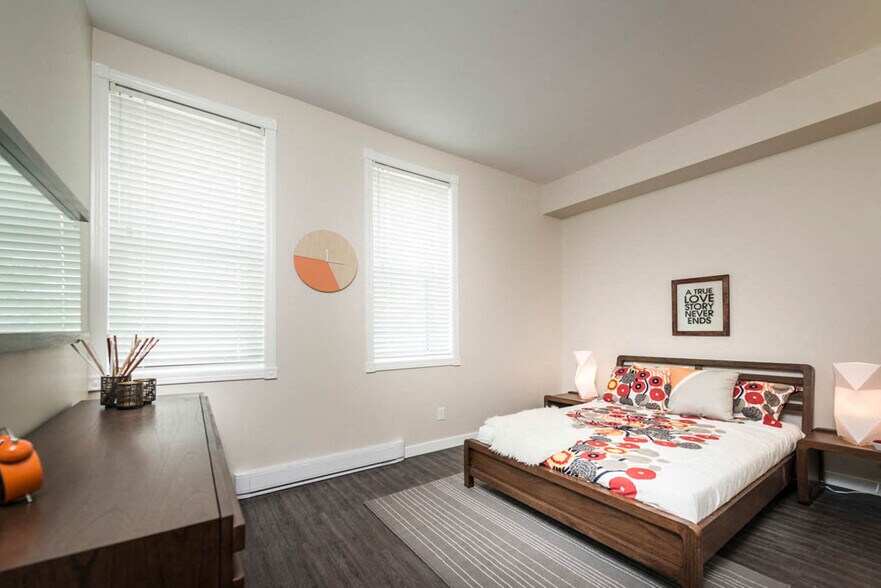 More Photos Of 300 Taché Av, Winnipeg Apartments For Lease