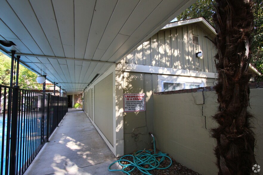 More Photos Of 4224 Crestline Ave, Fair Oaks Apartments For Sale