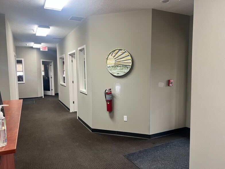 More Photos Of 4546 Roger B Chaffee Memorial Dr SE, Grand Rapids Warehouse For Sale